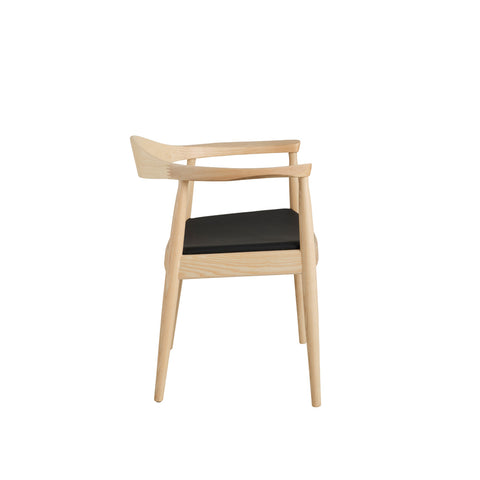 Hans Wegner Round Arm Chair Replica