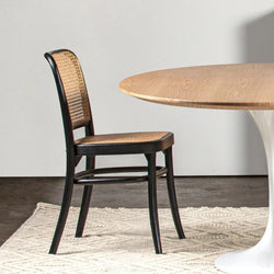 Tulip Dining Table Oval Natural Ash Top Eero Saarinen Replica 