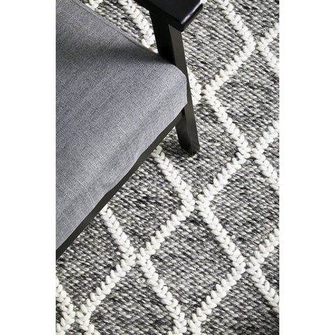 Huxley Rug 225 x 155 cm